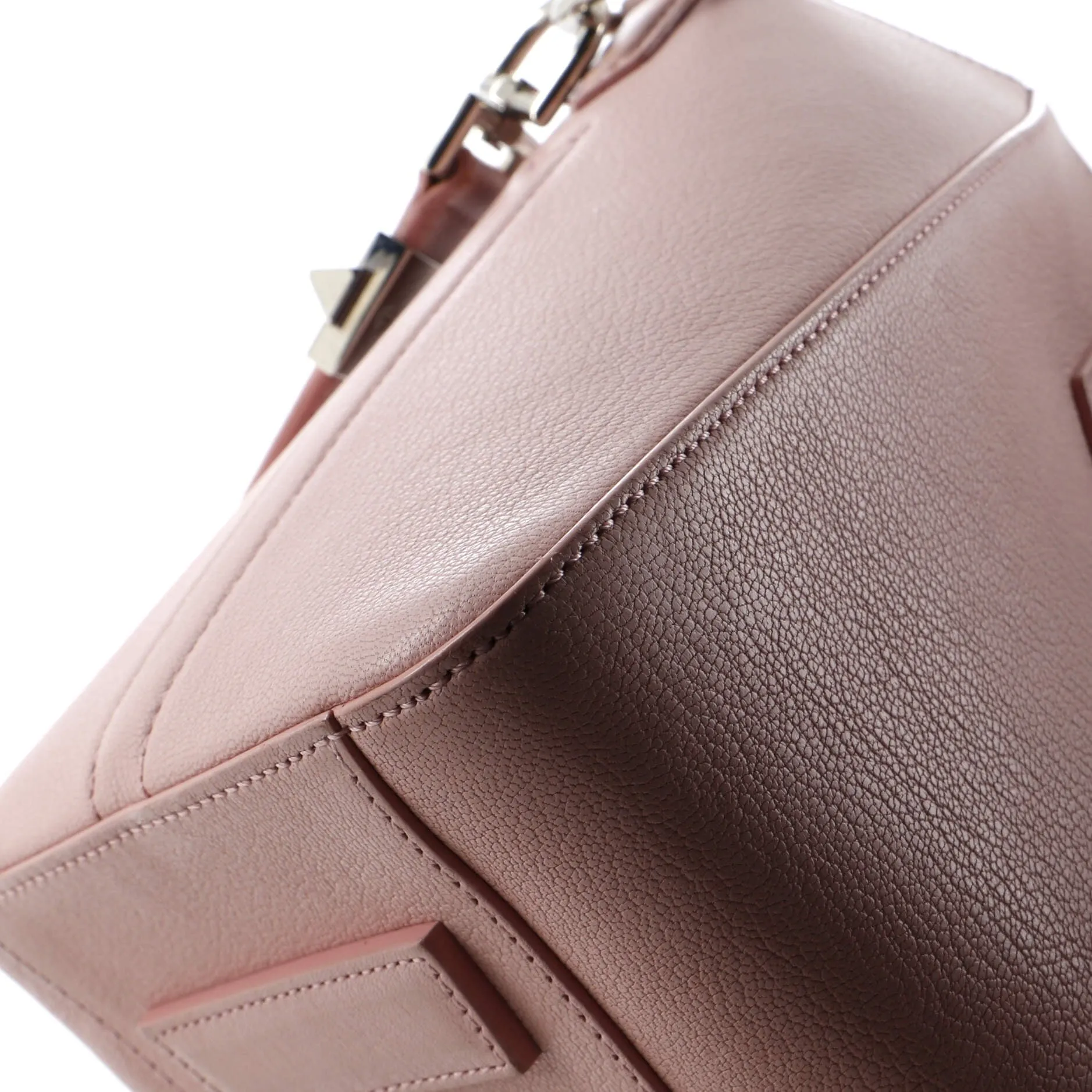 Antigona Bag Leather Small