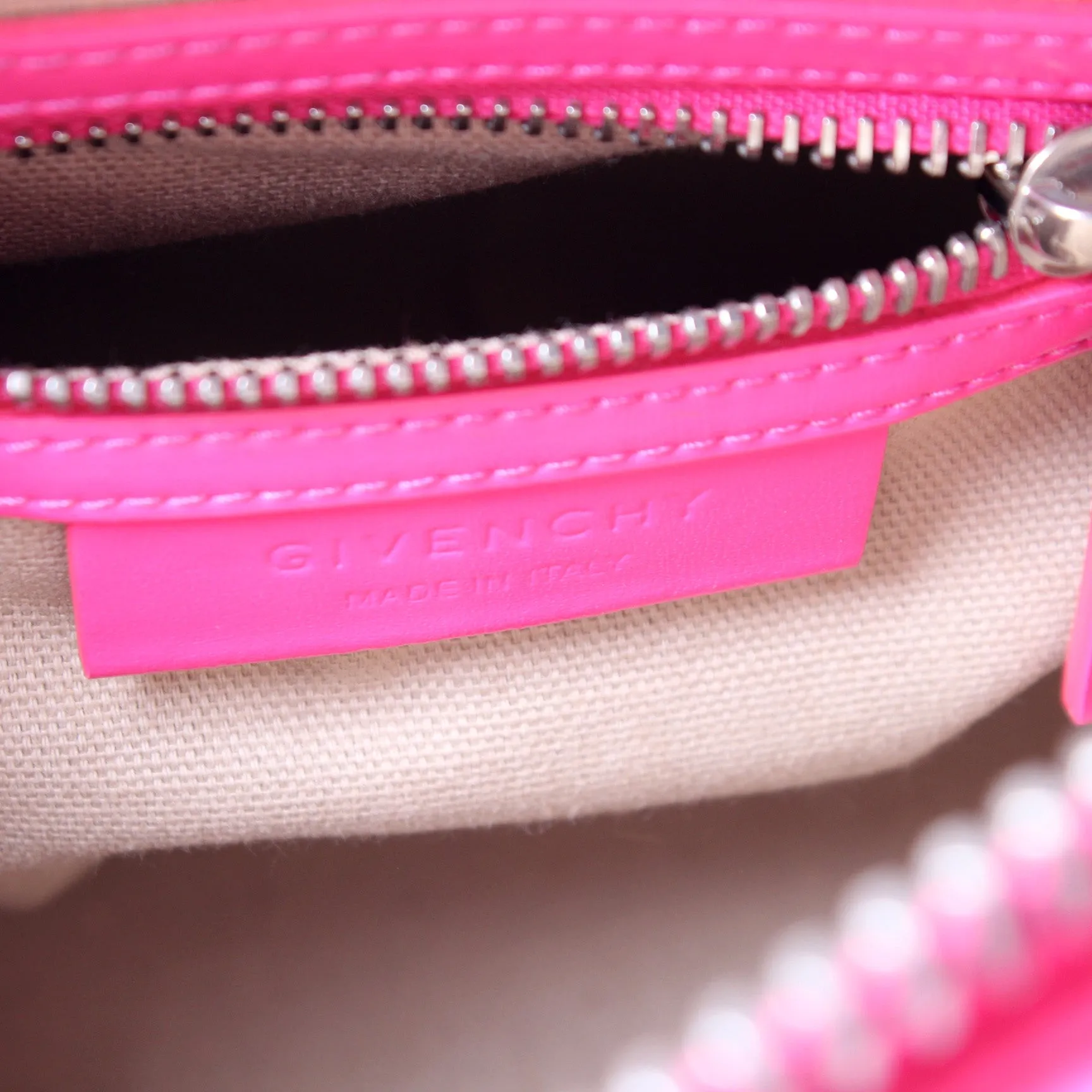 Antigona Satchel Mini