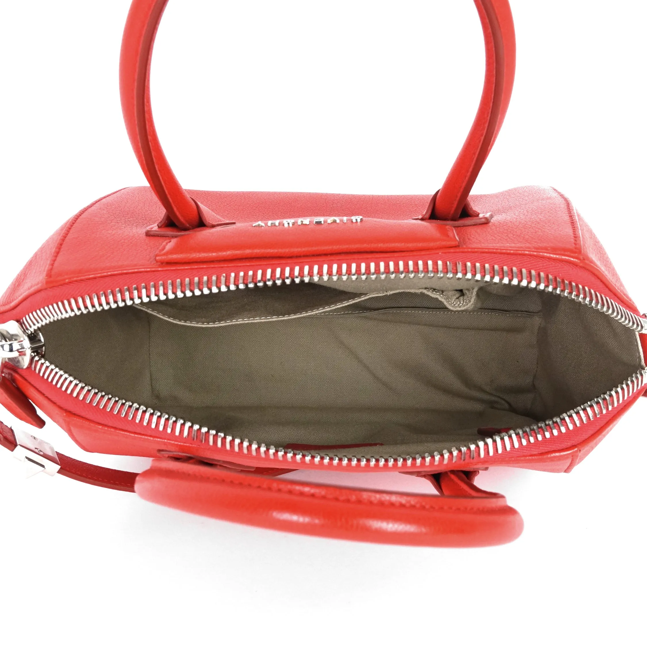 Antigona Small Goat Leather Bag