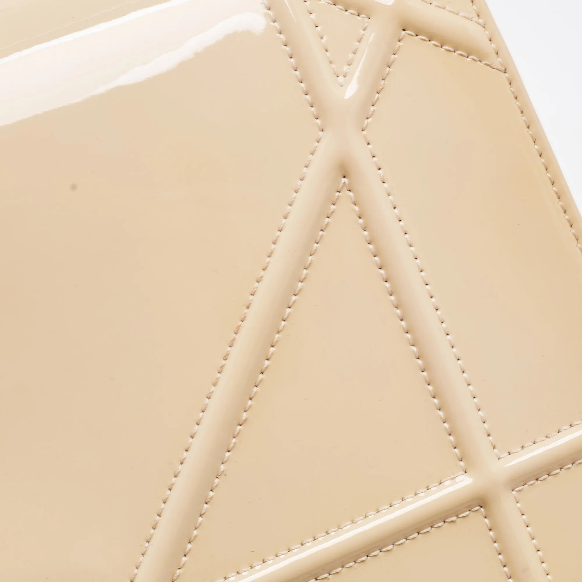 DIOR Beige Patent Leather Medium ama Shoulder Bag
