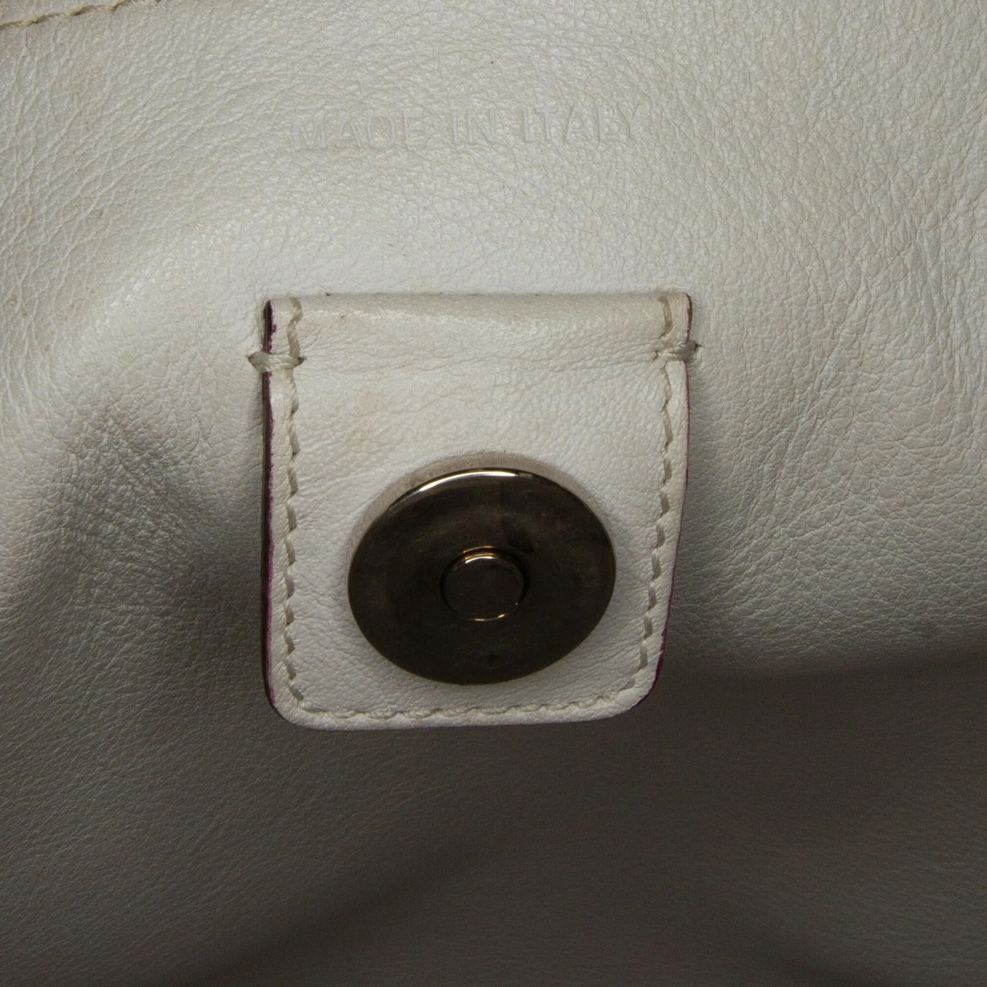 Dior Medium Diorissimo Satchel (SHG-4bG3x0)