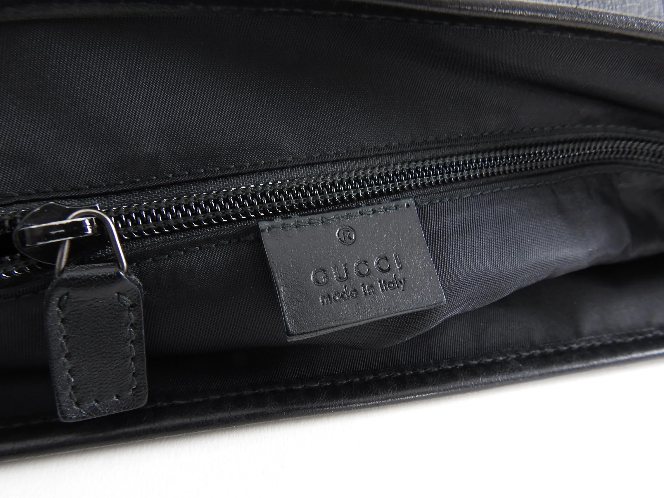 Gucci GG Supreme Black Messenger Computer Bag