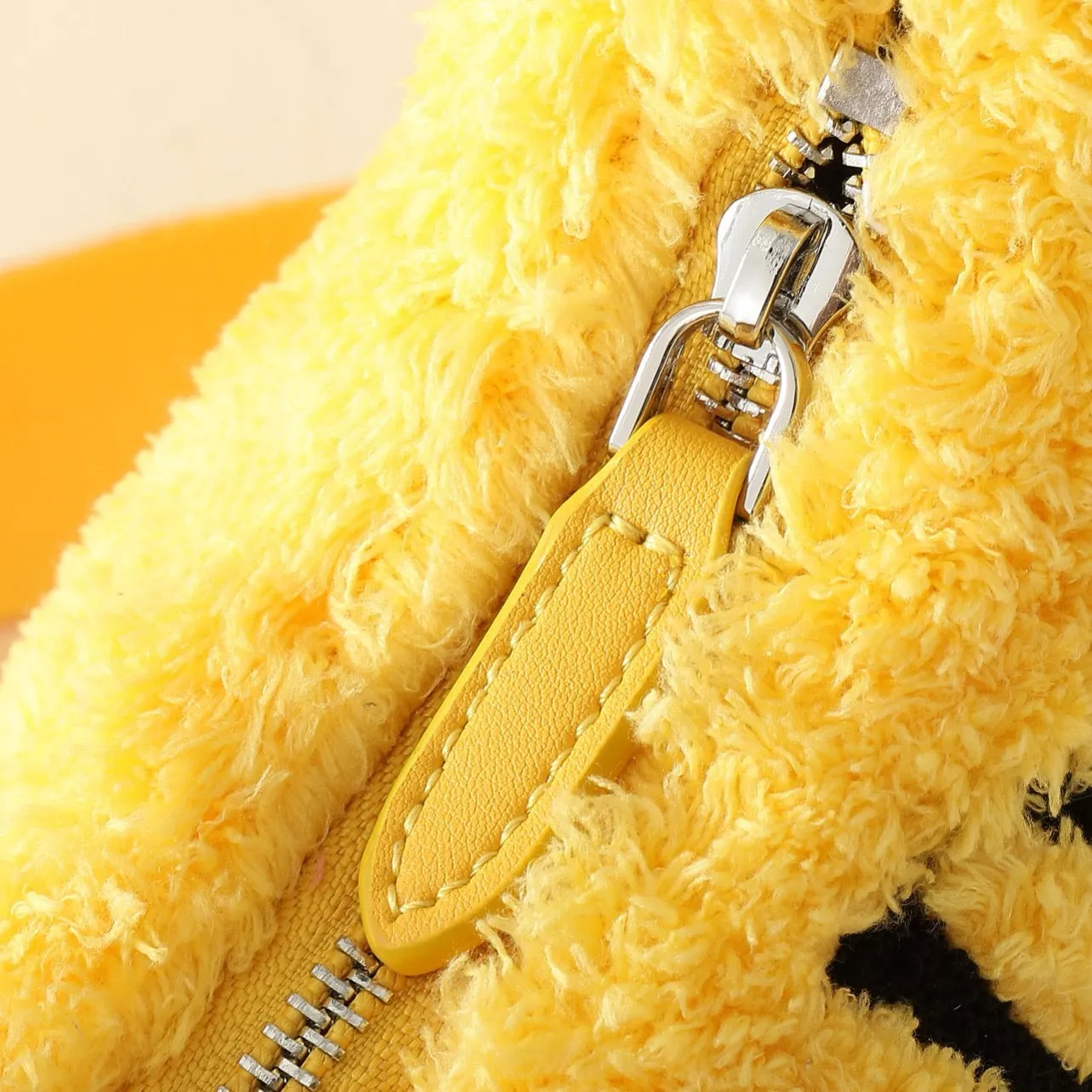 P Re-edition Terry Mini Bag